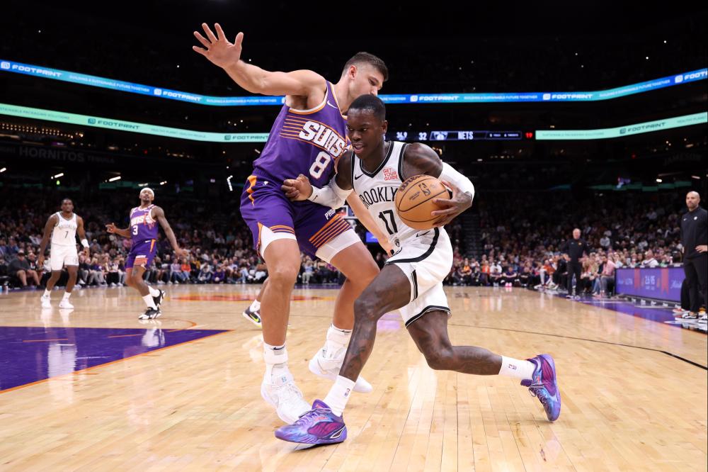 据场面优势 据场面优势