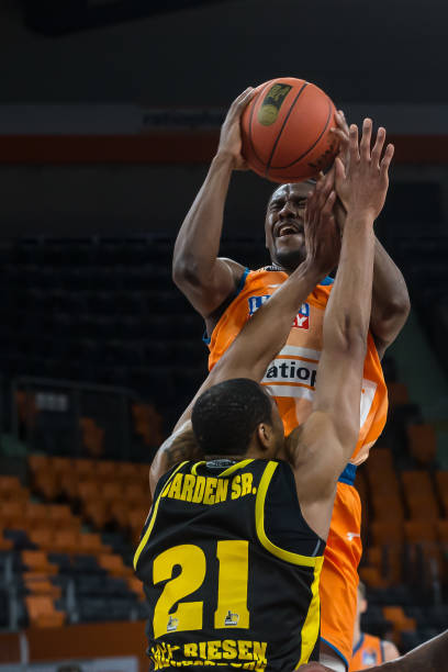 最终被安保 最终被安保