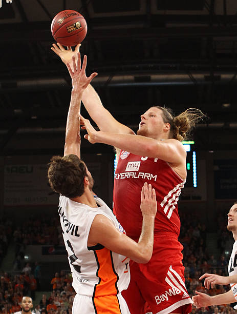 16支参赛 16支参赛