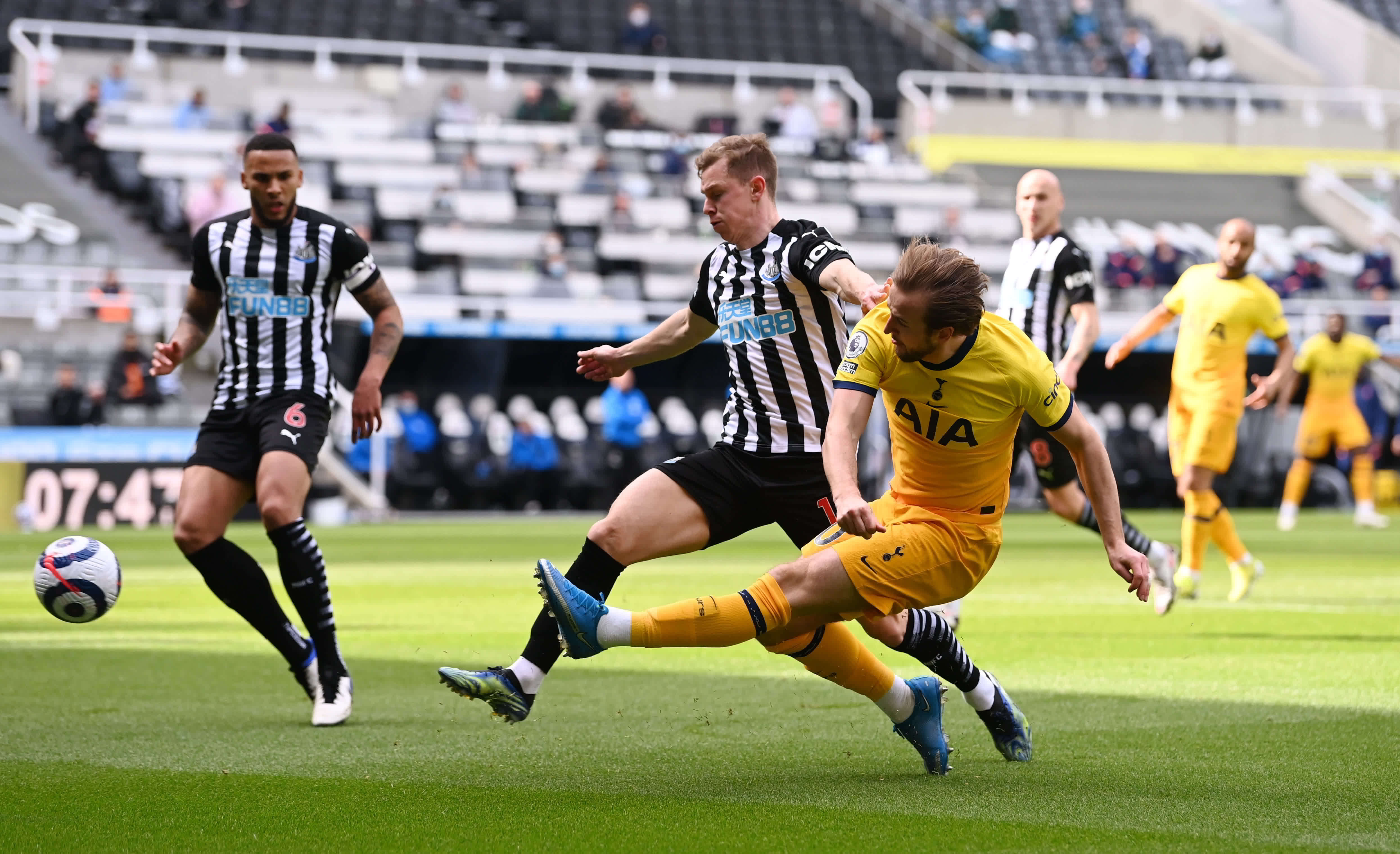 更向对手传 更向对手传