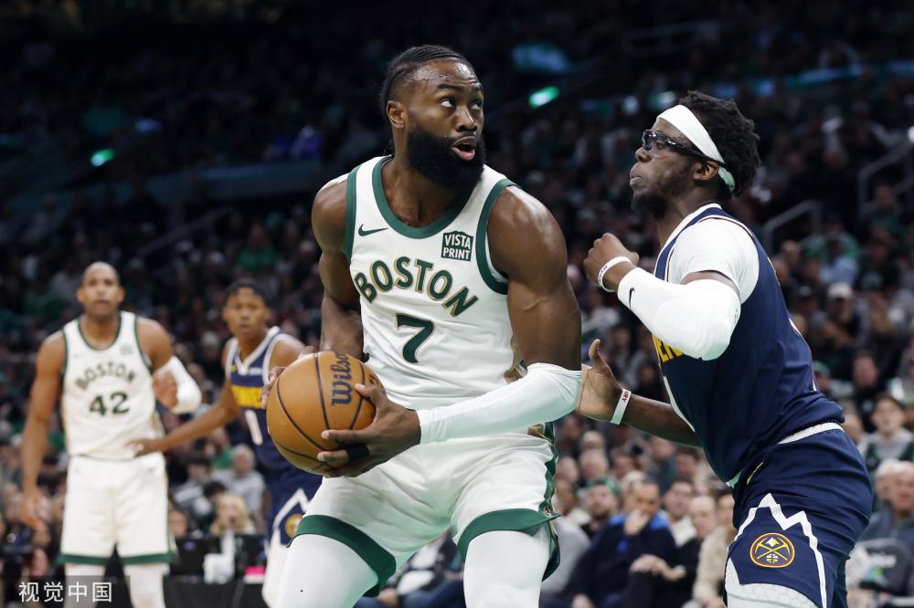 以更强的姿 以更强的姿